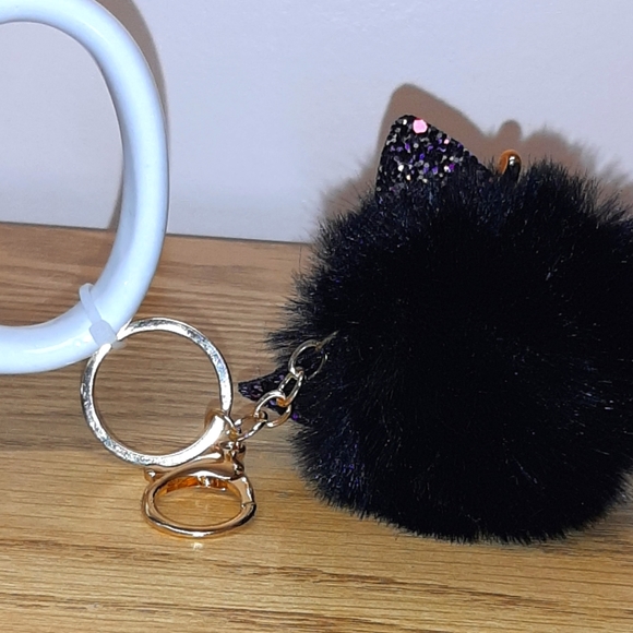 Skull Mug with Black Owl Keychain NWT - Picture 3 of 6